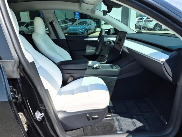 2024 Tesla Model Y Long Range Dual Motor All-Wheel Drive