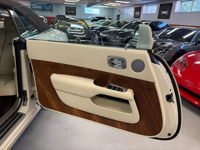 2017 Rolls-Royce Dawn Base