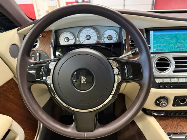 2017 Rolls-Royce Dawn Base