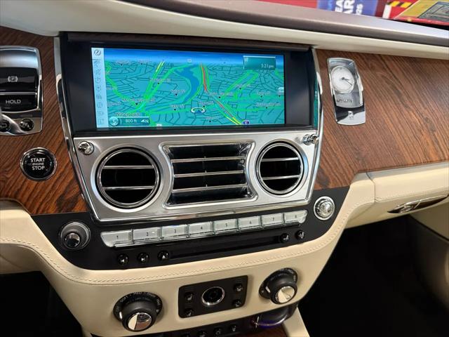 2017 Rolls-Royce Dawn Base