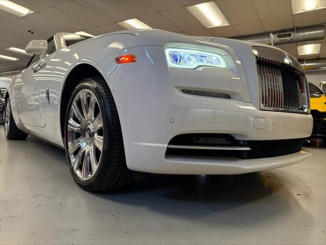 2017 Rolls-Royce Dawn Base