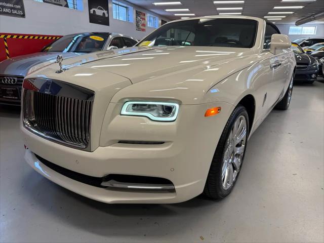 2017 Rolls-Royce Dawn Base
