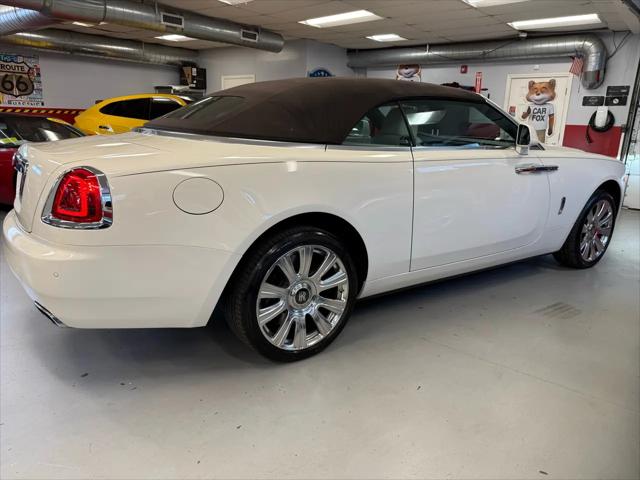 2017 Rolls-Royce Dawn Base