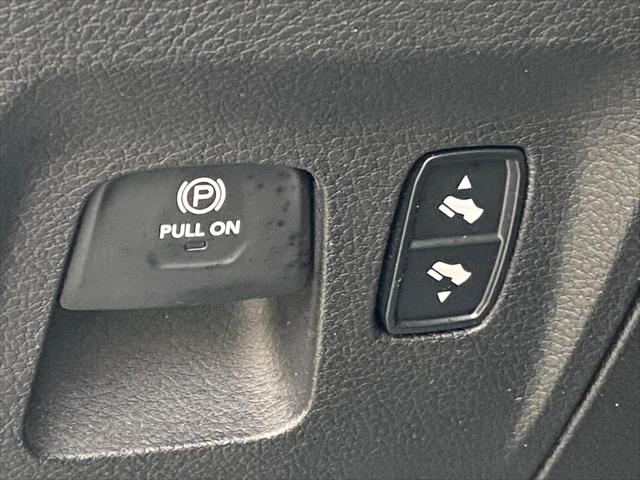 2019 Ram 1500 Big Horn/Lone Star Crew Cab 4x4 5'7" Box