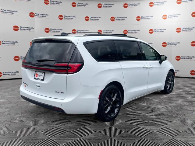2025 Chrysler Pacifica Limited