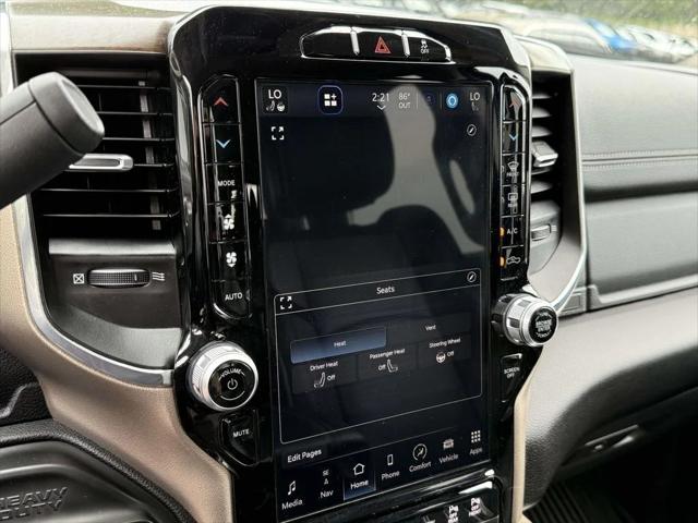 2024 RAM 2500 Laramie Crew Cab 4x4 64 Box