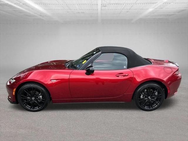 2025 Mazda MX-5 Miata Club 2025 Mazda MX-5 Miata Club