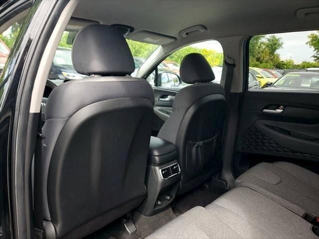 2023 Hyundai Santa Fe SE