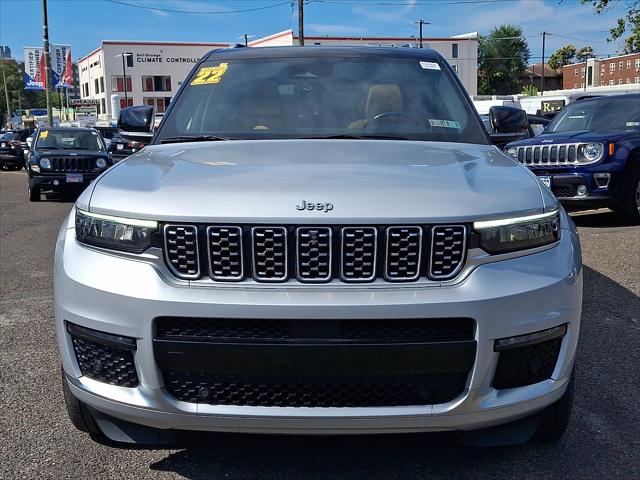 2022 Jeep Grand Cherokee L Summit 4x4