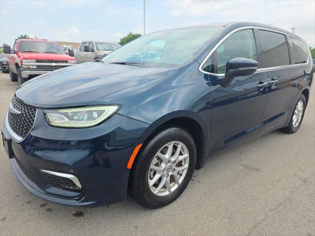 2023 Chrysler Pacifica Touring L for sale in Richmond, KY