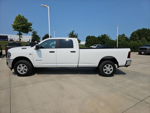 2026 RAM 3500 RAM 3500 BIG HORN CREW CAB 4X4 8 BOX