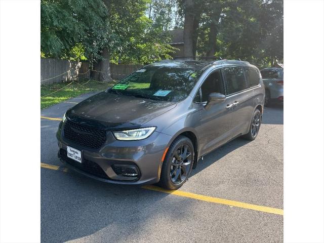 2021 Chrysler Pacifica Limited AWD 2021 Chrysler Pacifica Limited AWD