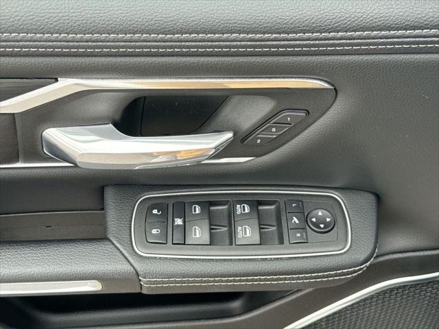 2023 Ram 1500 Laramie Crew Cab 4x4 57 Box