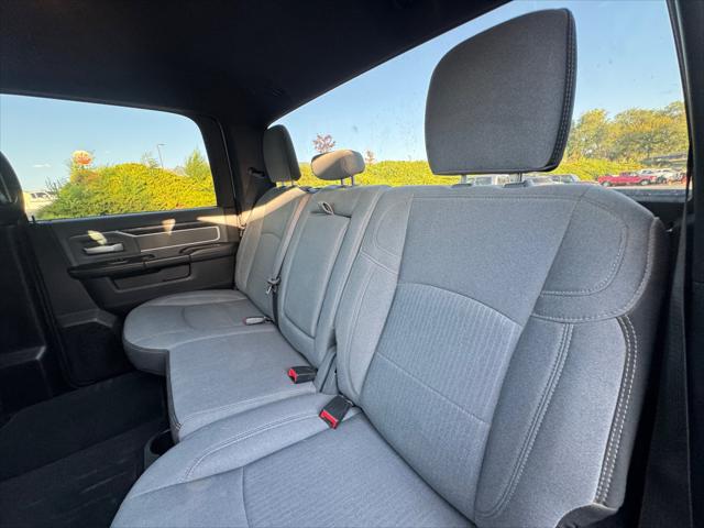 2023 Ram 3500 Big Horn Crew Cab 4x4 8' Box