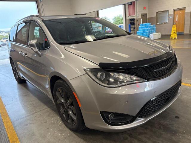 2019 Chrysler Pacifica Limited for sale in Gilmer, TX