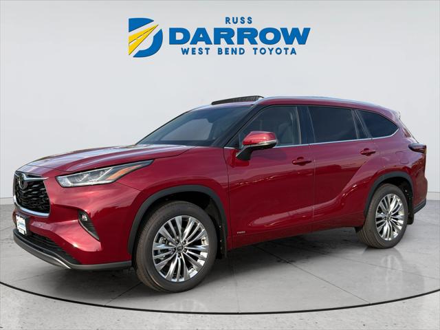 2026 Toyota Highlander Hybrid Platinum for sale in West Bend, WI