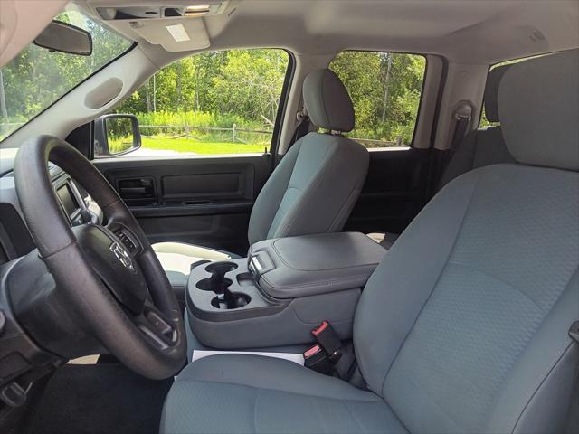 2017 Ram 1500 Express Quad Cab 4x4 6'4" Box