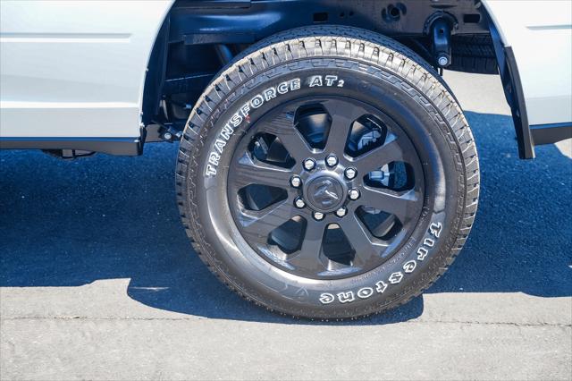 2026 Ram 2500 Black Express Crew Cab 4x4 8 Box