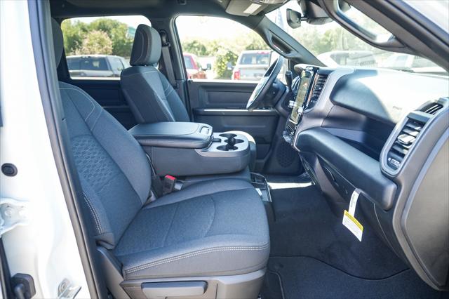 2026 Ram 2500 Black Express Crew Cab 4x4 8 Box