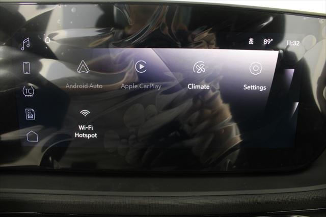 2026 Buick NV Sport Touring FWD