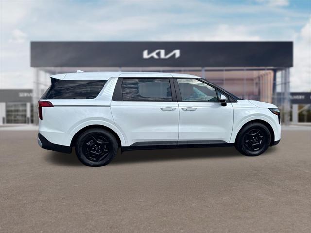 2027 Kia Carnival LXS
