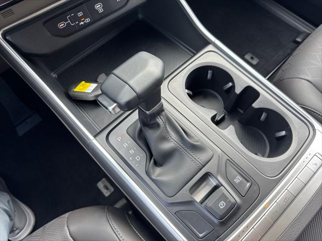 2027 Kia Carnival LXS