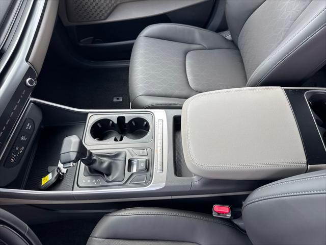 2027 Kia Carnival LXS
