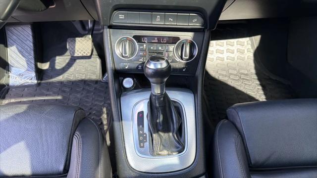2017 Audi Q3 2.0T Premium