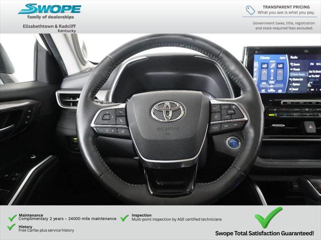 2021 Toyota Highlander Hybrid Platinum