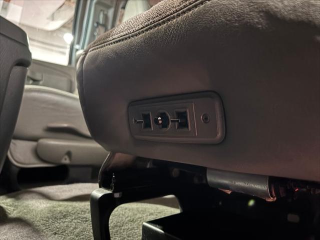2017 Chevrolet Express LT
