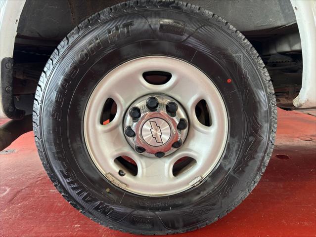 2017 Chevrolet Express LT