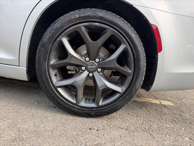 2021 Chrysler 300 300S