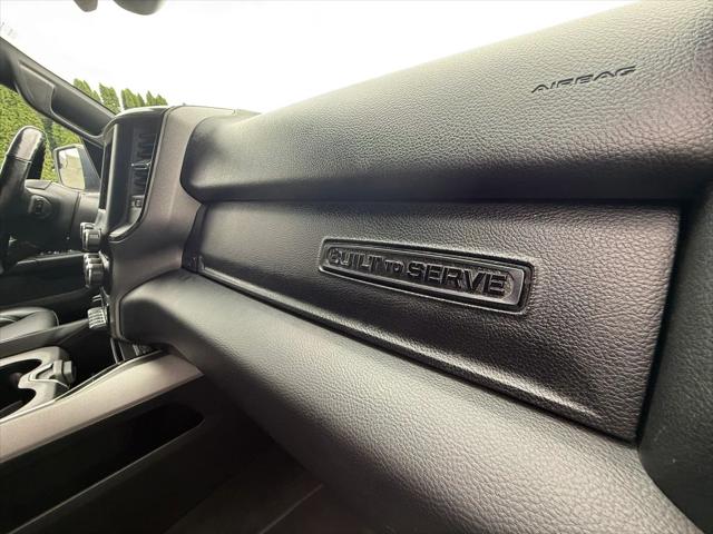 2020 Ram 1500 Big Horn Crew Cab 4x4 57 Box