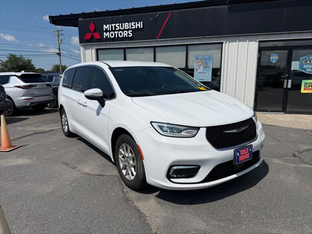 2023 Chrysler Pacifica Touring L for sale in Skowhegan, ME