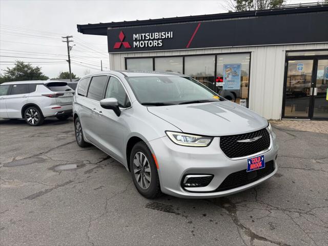 2023 Chrysler Pacifica Hybrid Touring L for sale in Skowhegan, ME