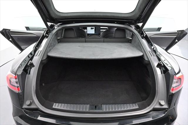 2021 Tesla Model S Plaid Tri Motor All-Wheel Drive