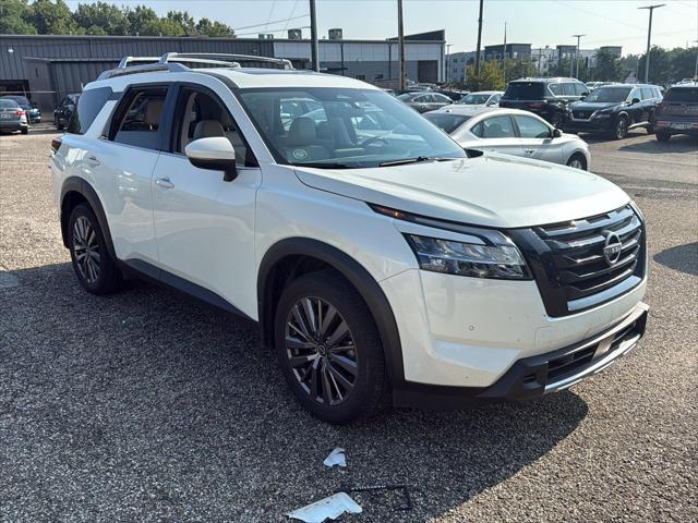 2023 Nissan Pathfinder SL 4WD for sale in Columbus, OH
