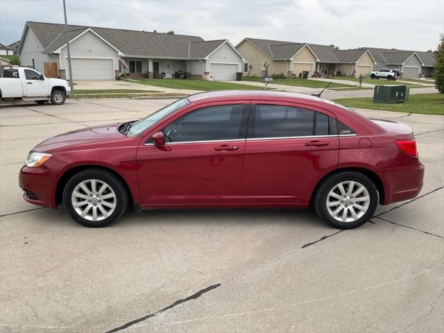 2011 Chrysler 200 Touring