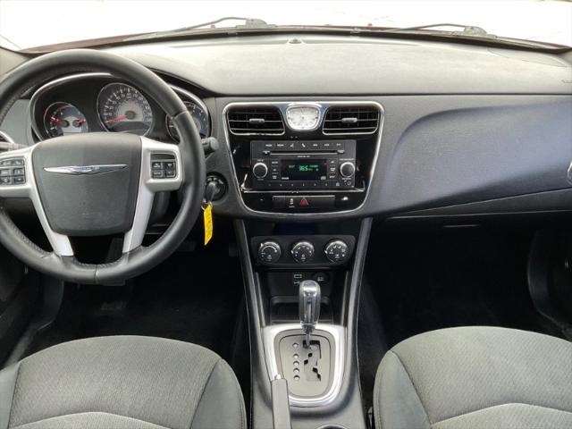 2011 Chrysler 200 Touring