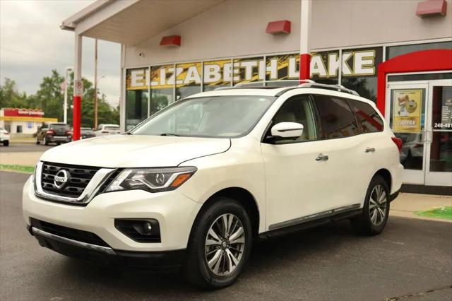 2020 Nissan Pathfinder Platinum 4WD for sale in Waterford, MI