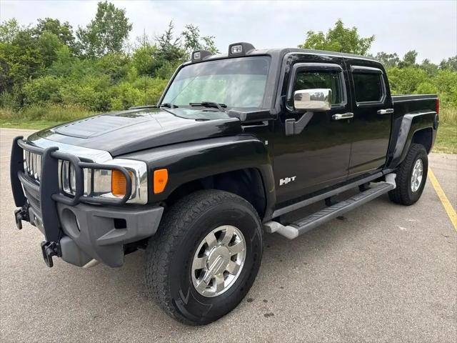 2009 HUMMER H3T Luxury Edition for sale in Flint, MI