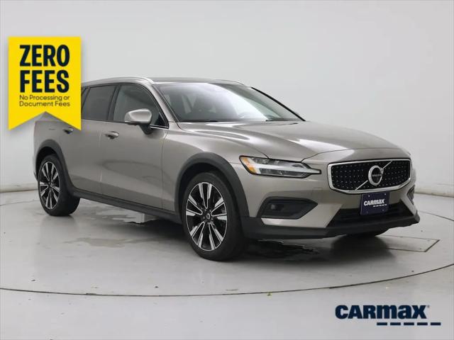 2021 Volvo V60 Cross Country T5 for sale in East Meadow, NY