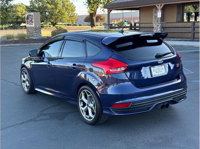 2017 Ford Focus ST Hatchback 4D