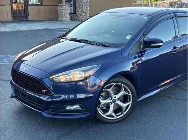2017 Ford Focus ST Hatchback 4D