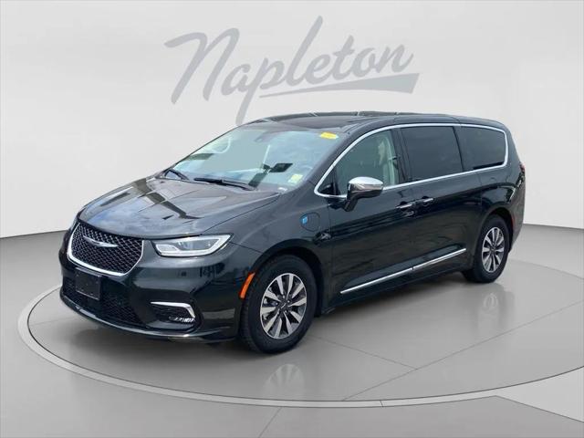 2022 Chrysler Pacifica Hybrid Limited for sale in Kissimmee, FL