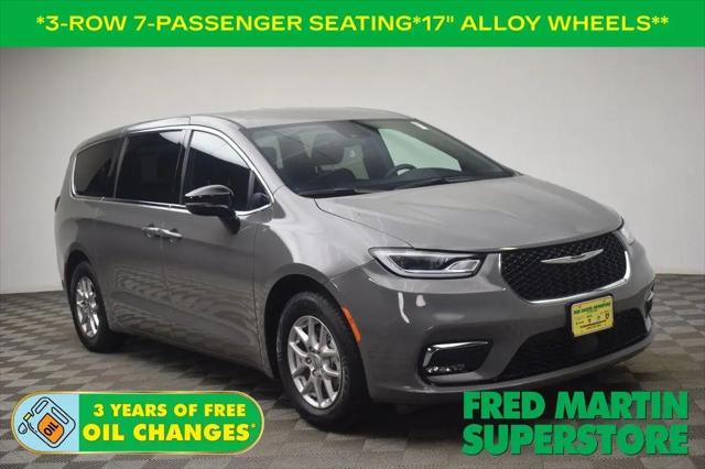 2025 Chrysler Pacifica Select for sale in Norton, OH