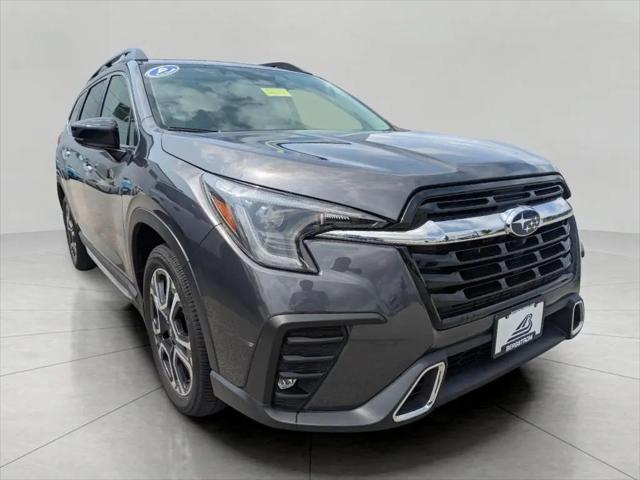 2024 Subaru Ascent Touring 7-Passenger for sale in Green Bay, WI