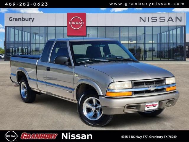 2000 Chevrolet S-10 LS for sale in Granbury, TX