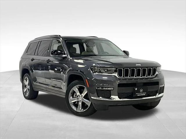 2022 Jeep Grand Cherokee L Limited 4x4 for sale in Des Moines, IA