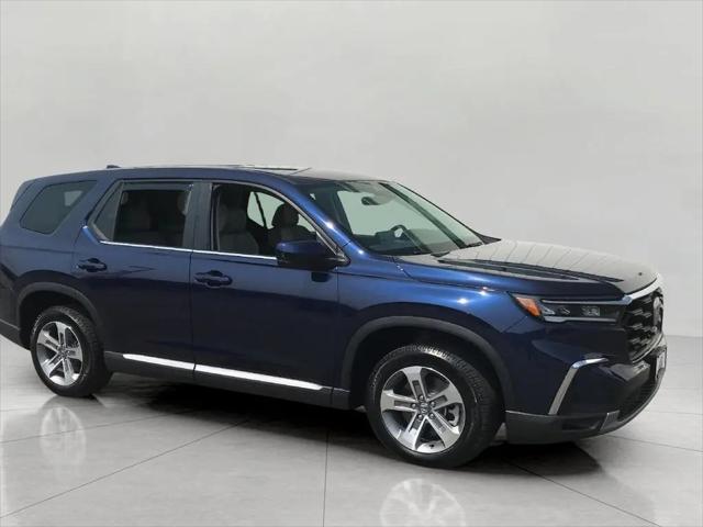 2025 Honda Pilot EX-L for sale in Green Bay, WI